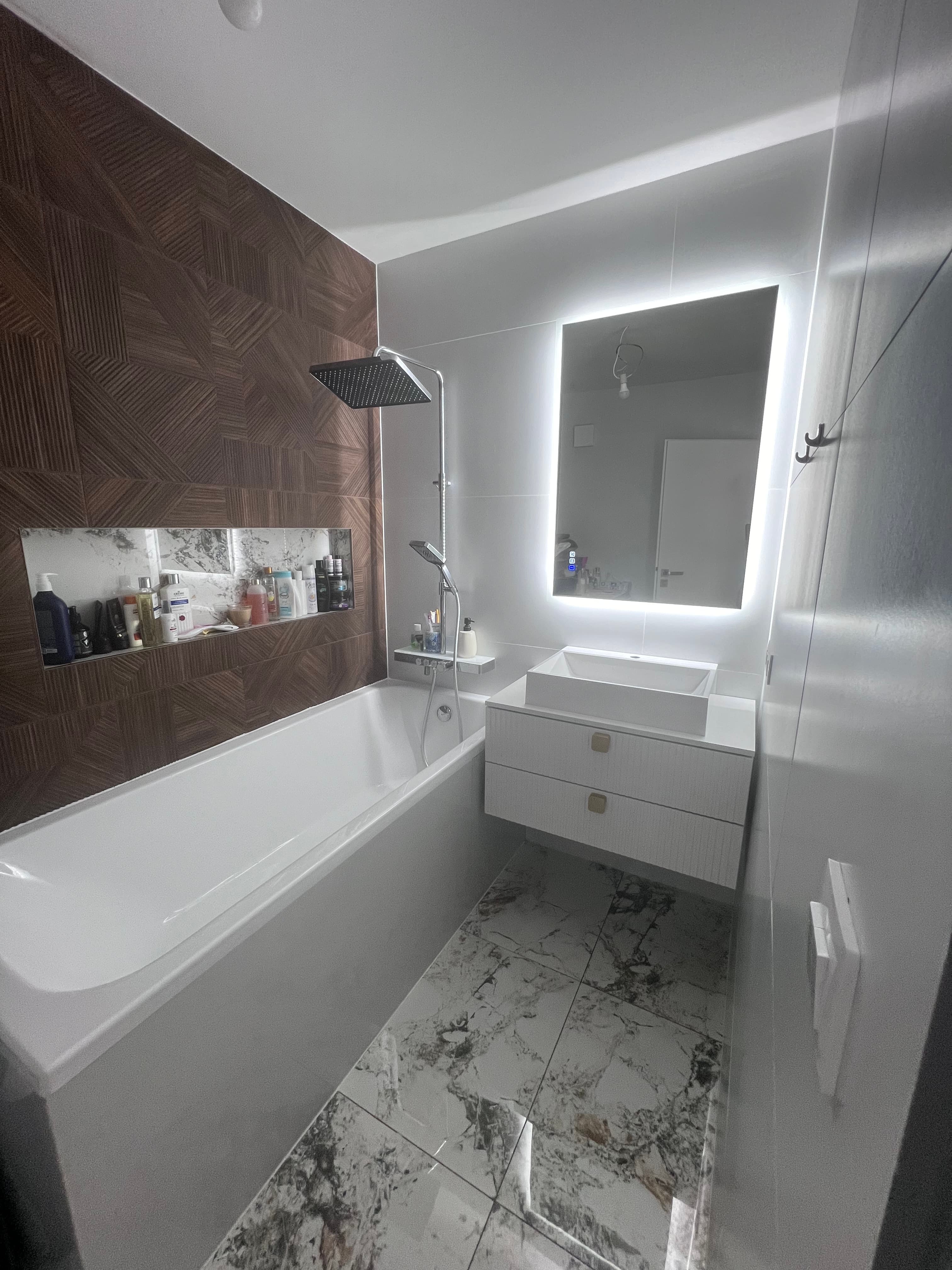 Bohnice panel apartment — full renovation from 3+kk to 3+1 24